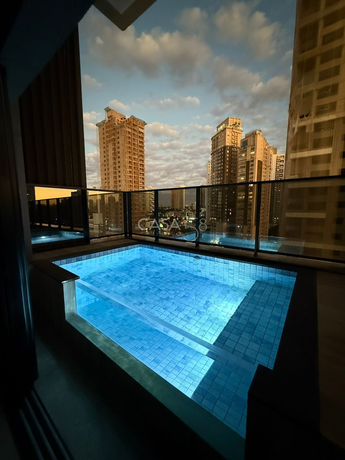 Apartamento Exclusivo no Terraço Bougainville – 248m²