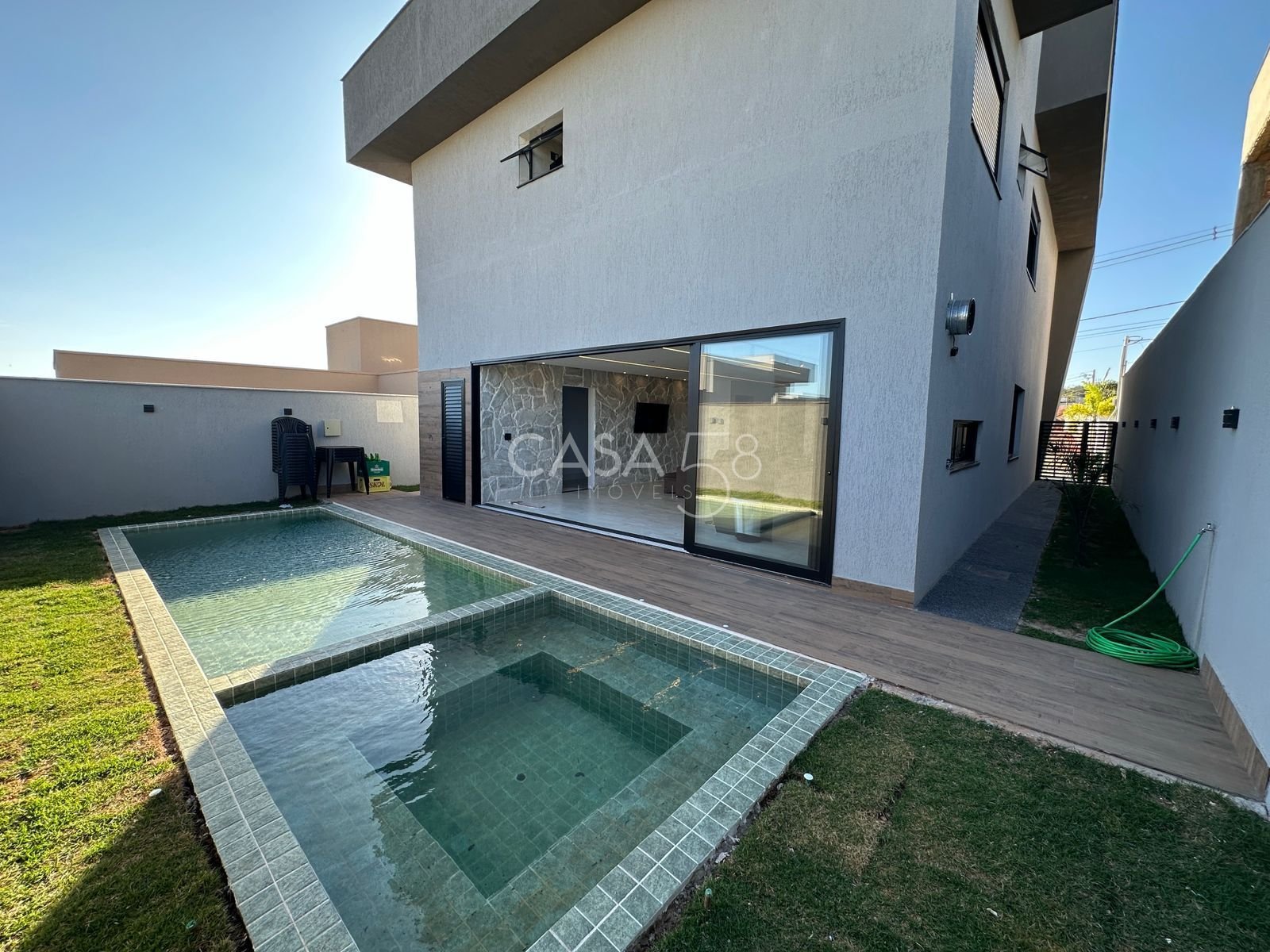 Sobrado de Alto Padrão – 234 m² – Goiânia