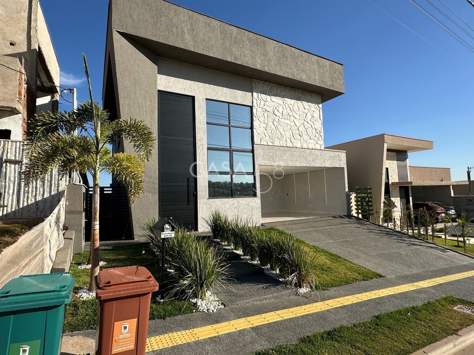 Sobrado de Alto Padrão – 234 m² – Goiânia