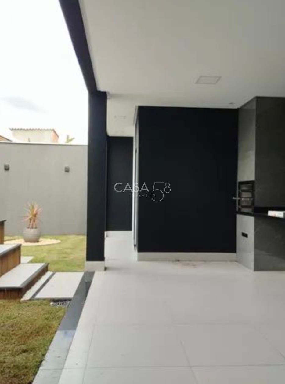 Casa 3 Suítes com Ofurô – Jardim América
