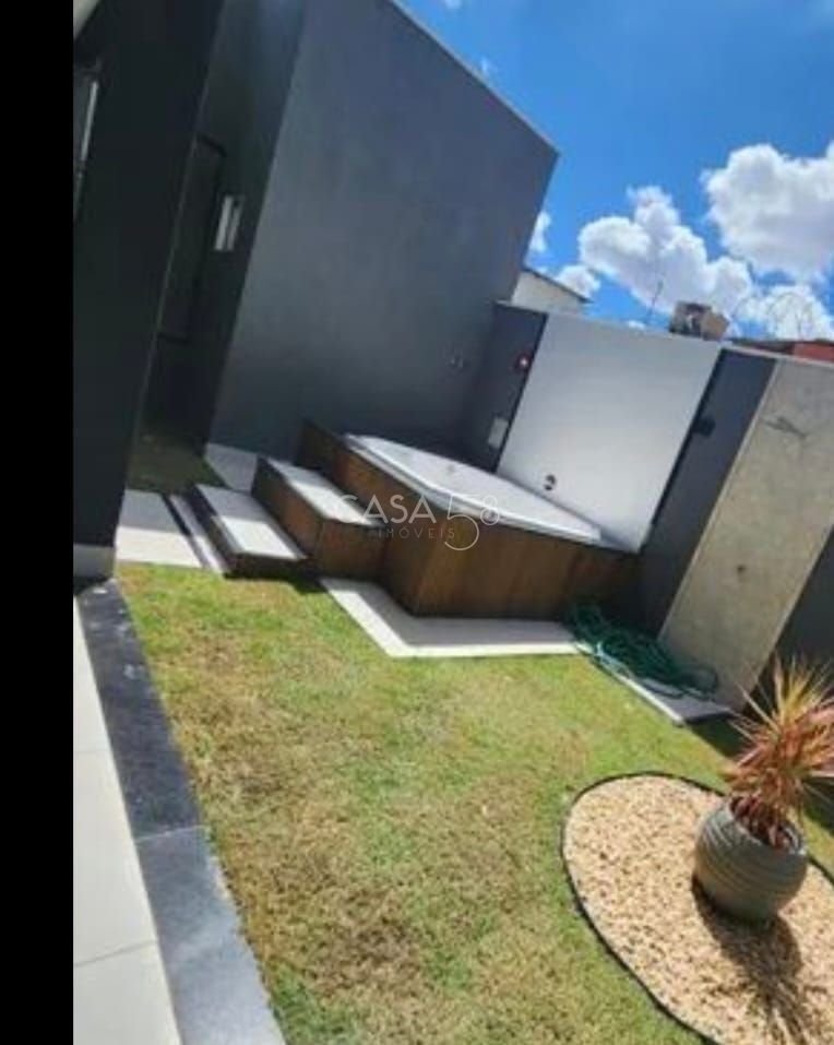 Casa 3 Suítes com Ofurô – Jardim América