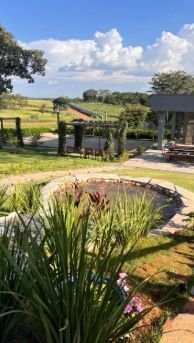 Casa de Campo em condomínio fechado