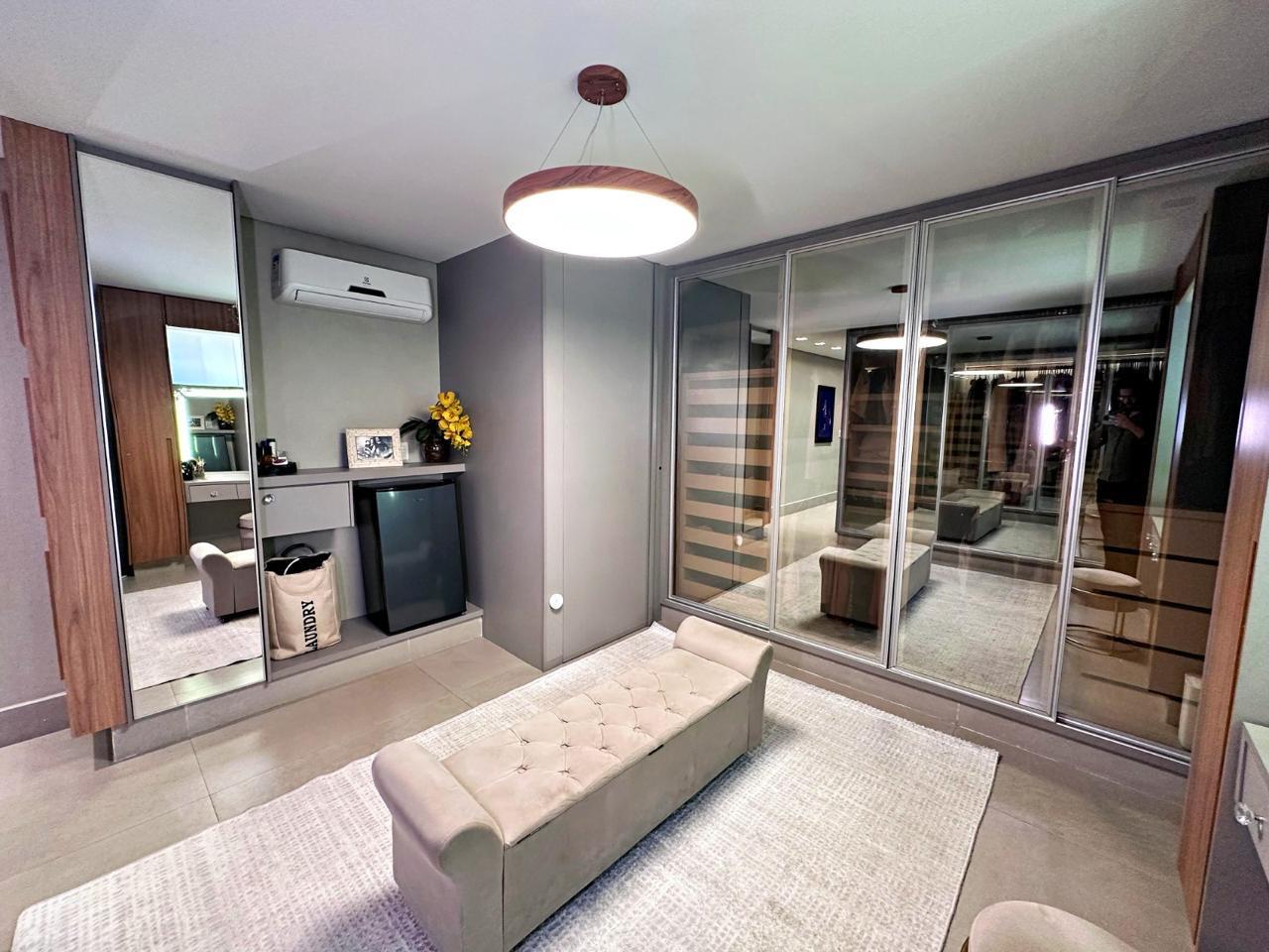 Sobrado de Alto Padrão Mobiliado – 5 Suítes – 293m² – Design Moderno