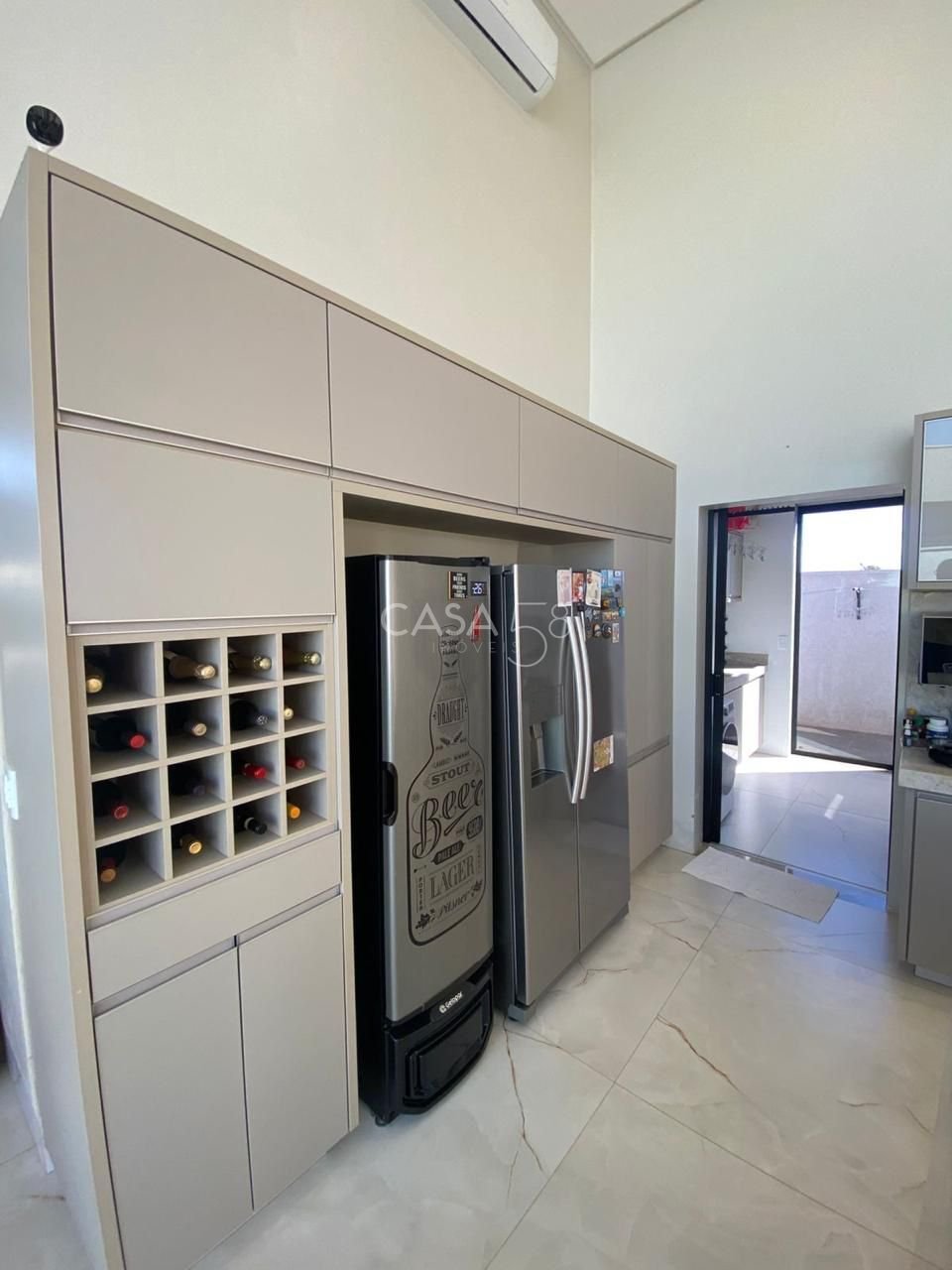 Casa Térrea Mobiliada e Decorada em Goiânia – Piscina Aquecida - 3 Suítes