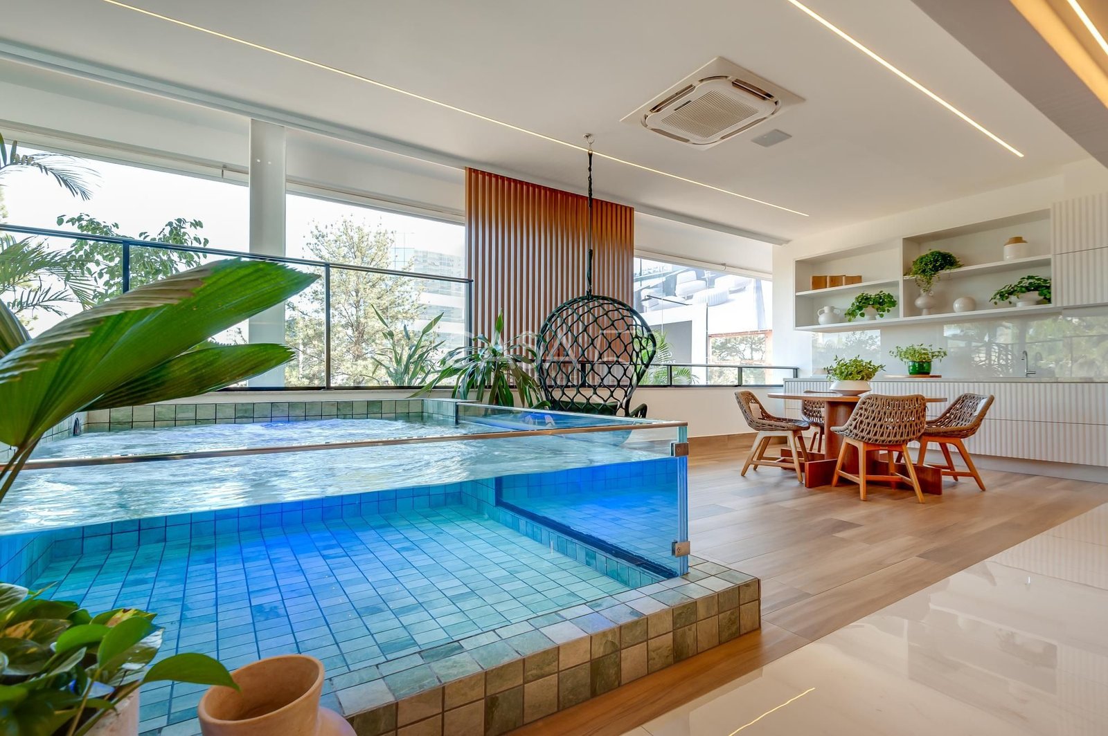 Apartamento no Opus Gyro Ricardo Paranhos – Vista Nascente para o Parque Areião