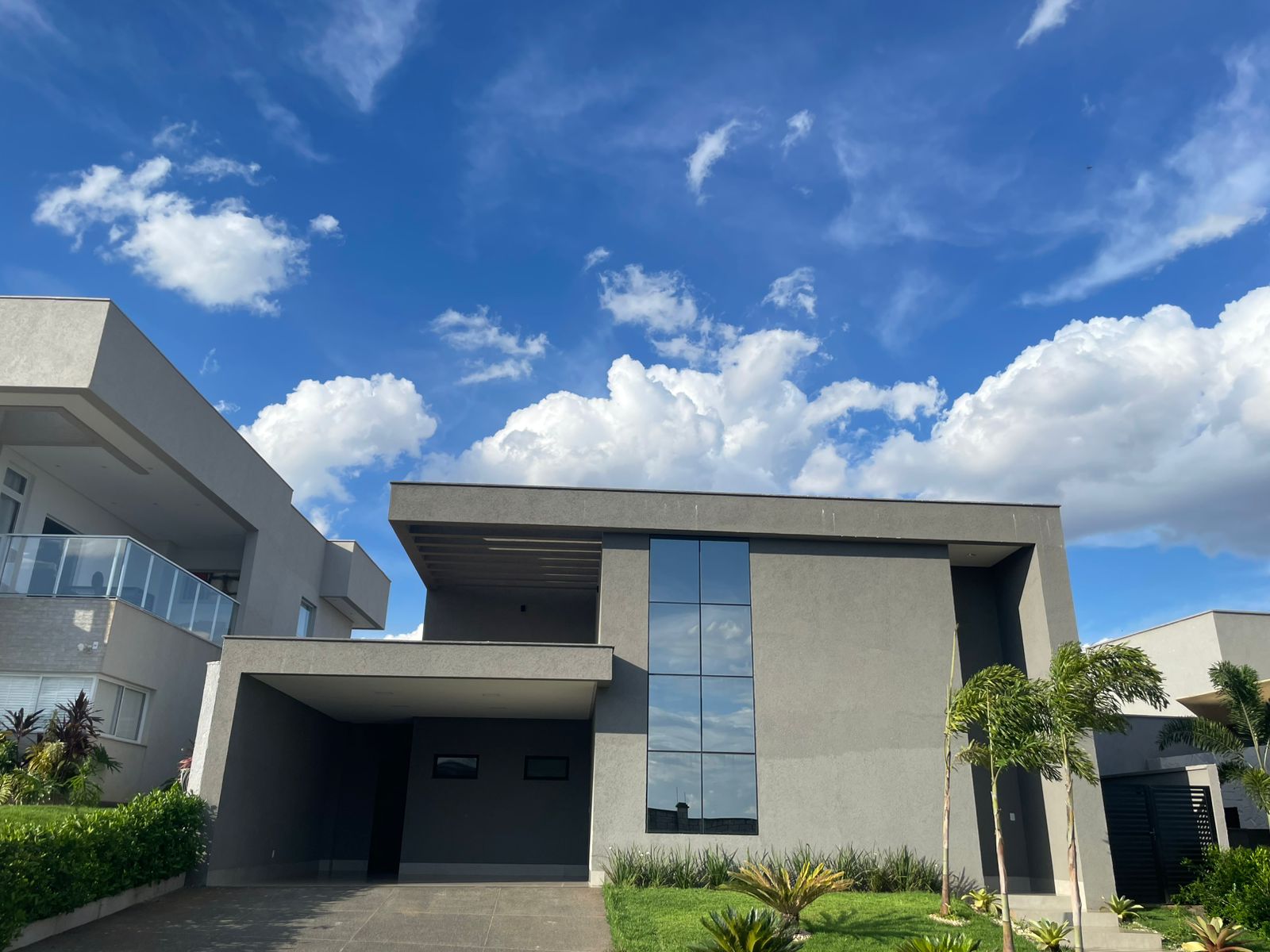 Casa Alto Padrão 4 Suítes 235m² Portal do Sol Garden - Estância Vargem Bonita