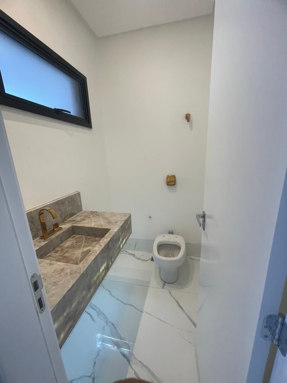 Casa Alto Padrão 4 Suítes 235m² Portal do Sol Garden - Estância Vargem Bonita