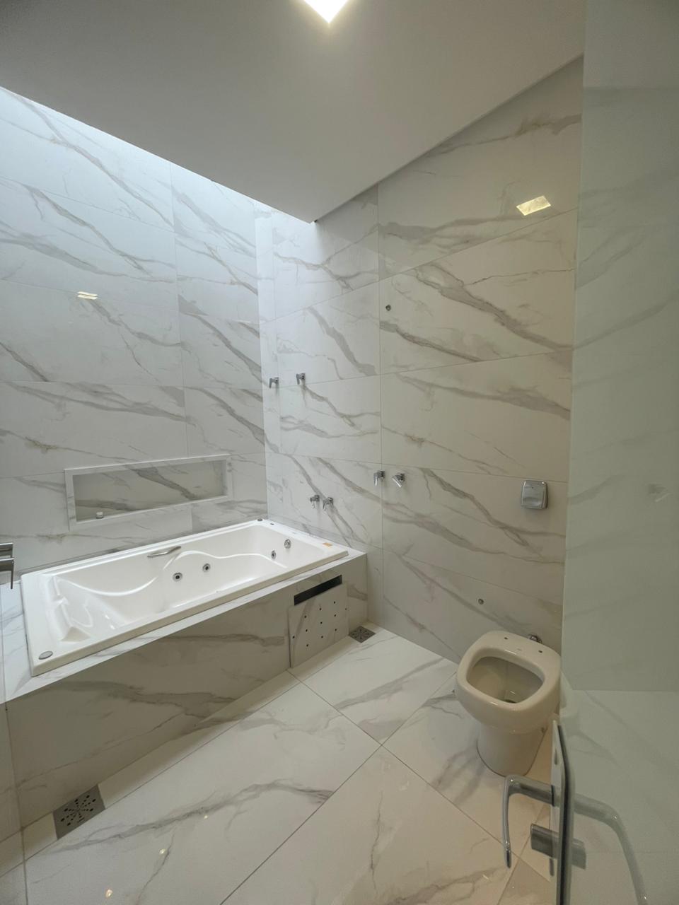 Casa Alto Padrão 4 Suítes 235m² Portal do Sol Garden - Estância Vargem Bonita