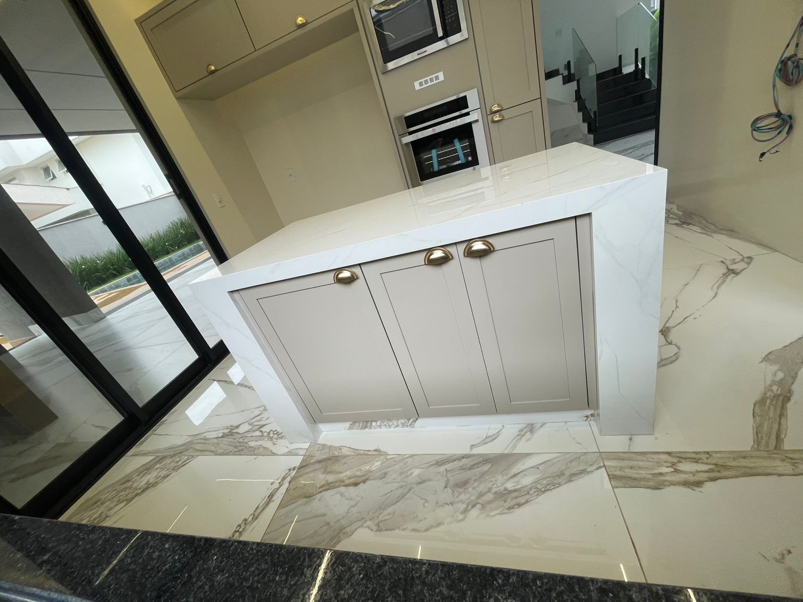 Casa 4 Suítes c/ Piscina Aquecida - Fazenda Vau das Pombas - 325m² - R$ 3.2M