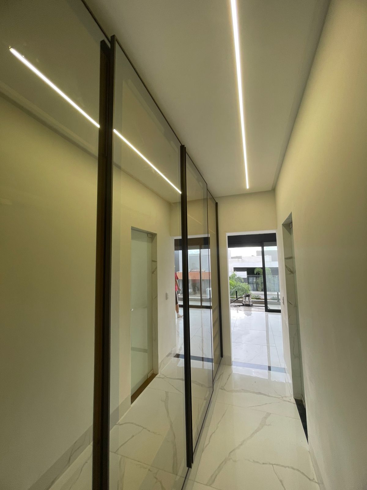 Casa 4 Suítes c/ Piscina Aquecida - Fazenda Vau das Pombas - 325m² - R$ 3.2M