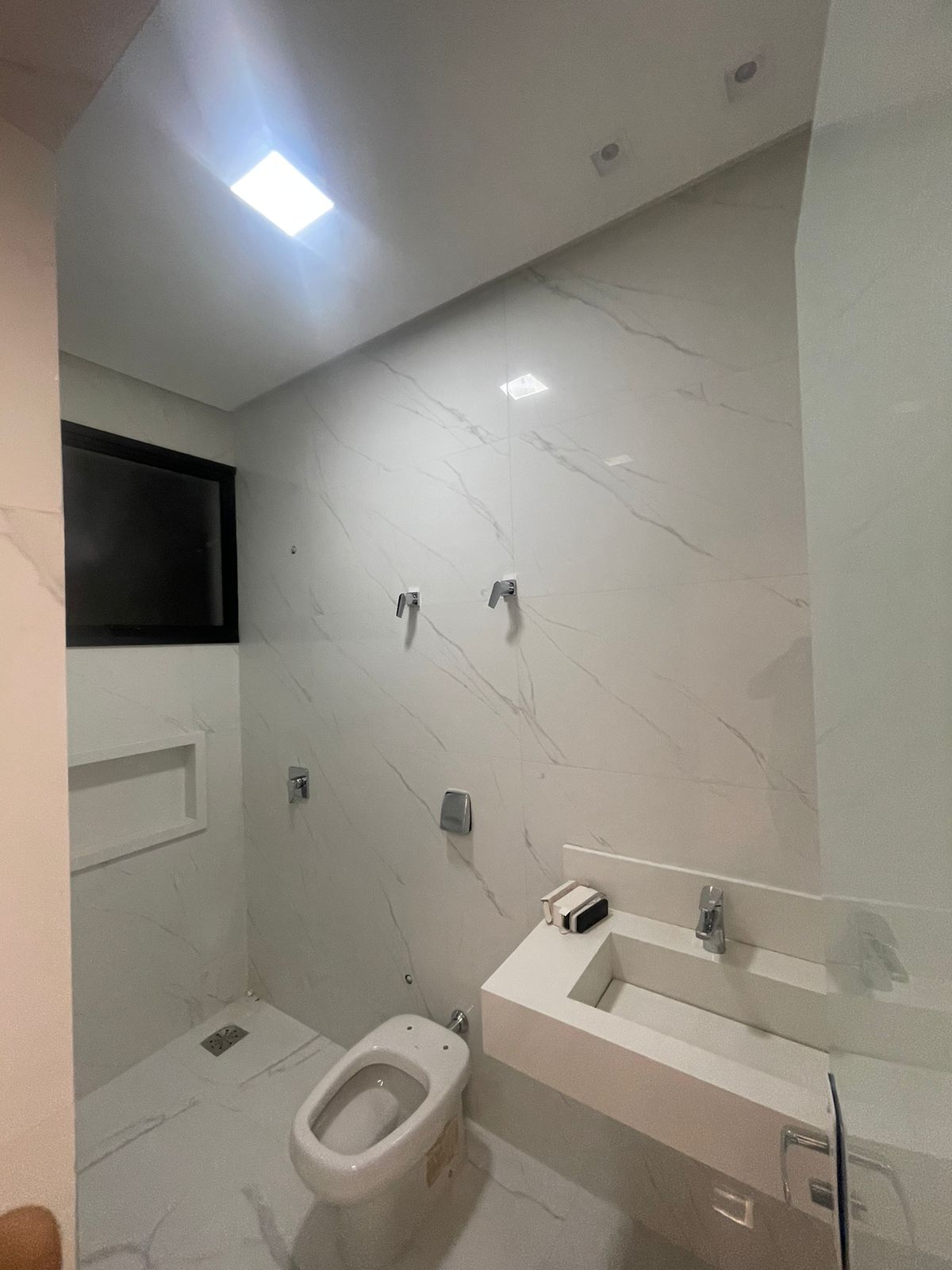 Casa 4 Suítes c/ Piscina Aquecida - Fazenda Vau das Pombas - 325m² - R$ 3.2M