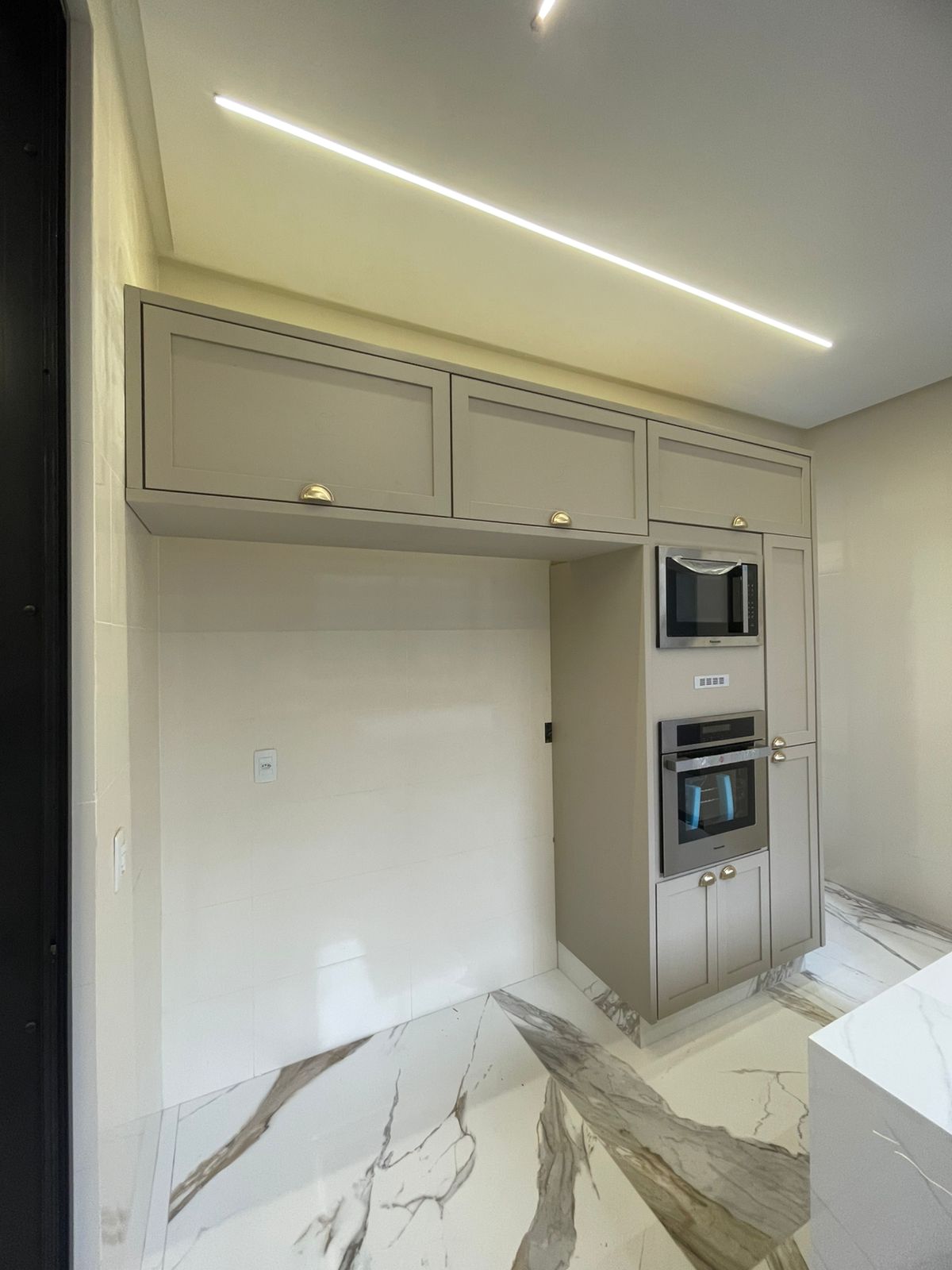 Casa 4 Suítes c/ Piscina Aquecida - Fazenda Vau das Pombas - 325m² - R$ 3.2M