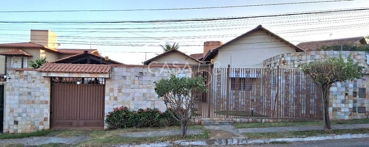 Casa 4 dormitórios à venda Setor Jaó Goiânia/GO