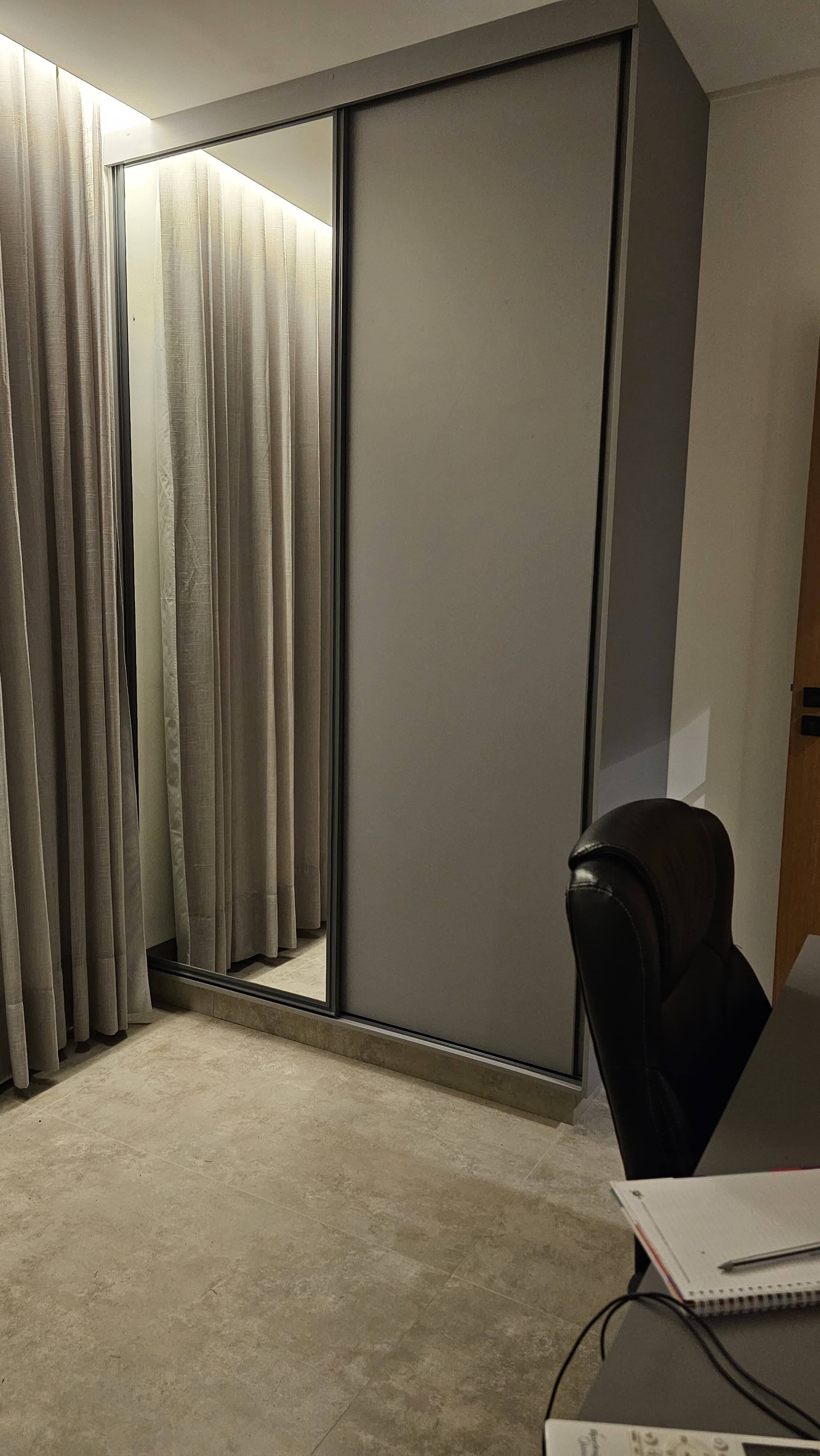 Casa Térrea 3 Suítes Jardins Nápoles - Energia Solar, Ofurô, Aceita Permuta - Senador Canedo