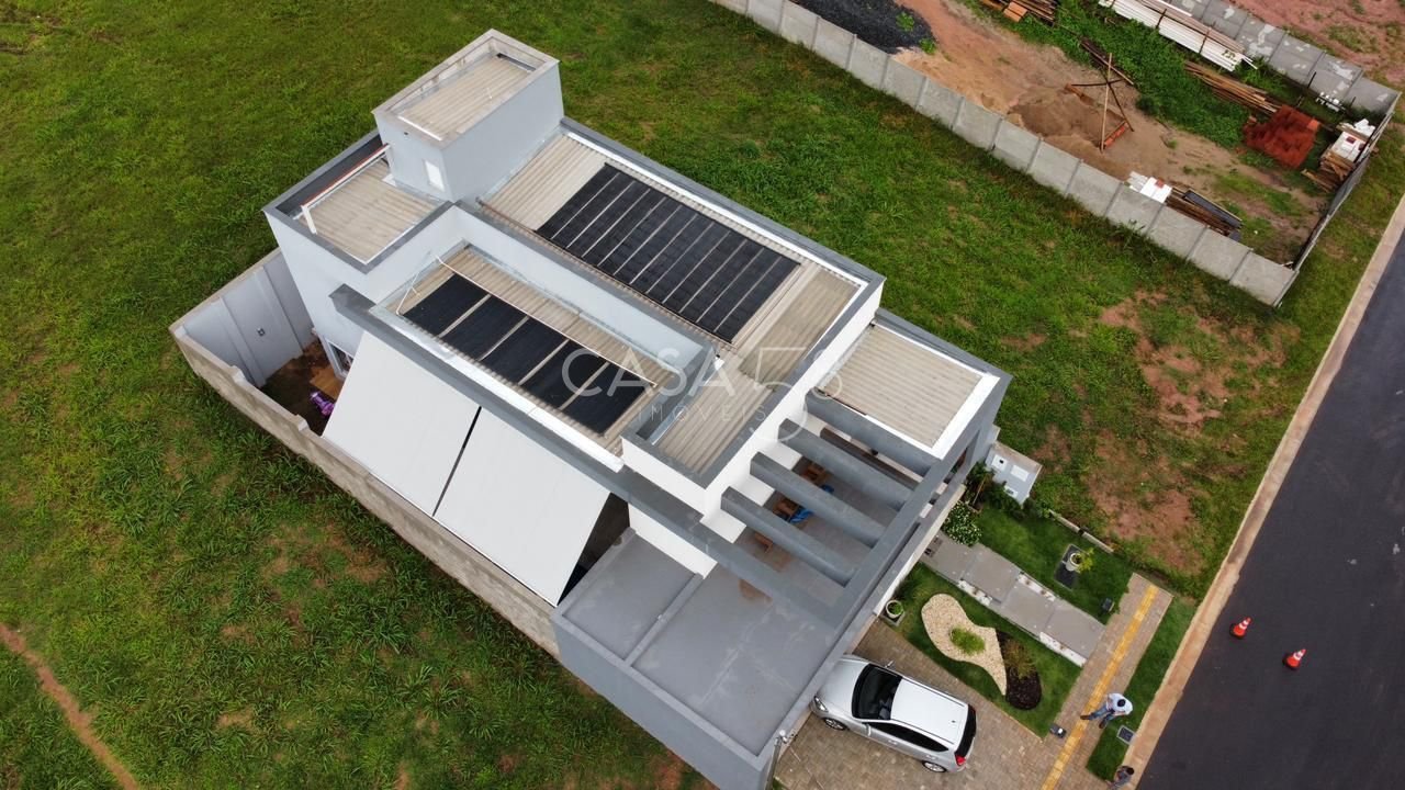 Sobrado de Alto Padrão à Venda no Jardins Barcelona - 4 Quartos, Piscina