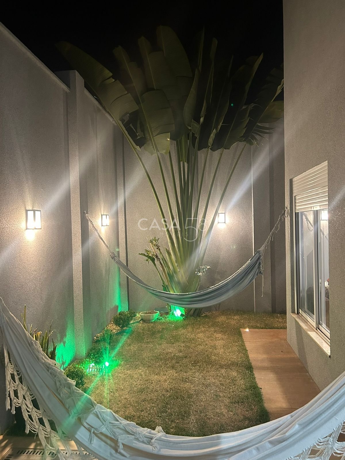 Sobrado de Alto Padrão à Venda no Jardins Barcelona - 4 Quartos, Piscina