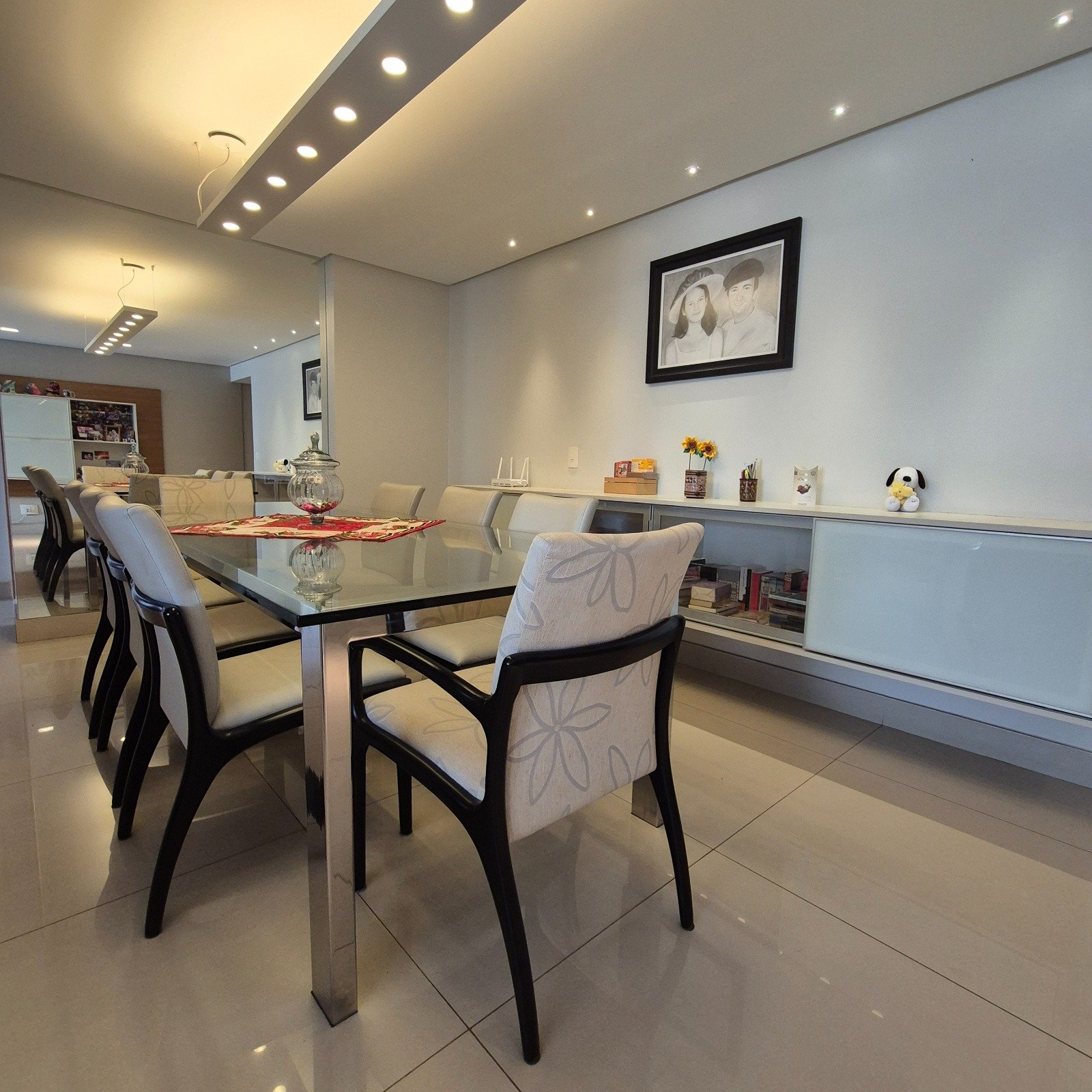 Apartamento 3 Quartos, 105m², 2 Vagas - Setor Bueno, Goiânia - Alto Padrão