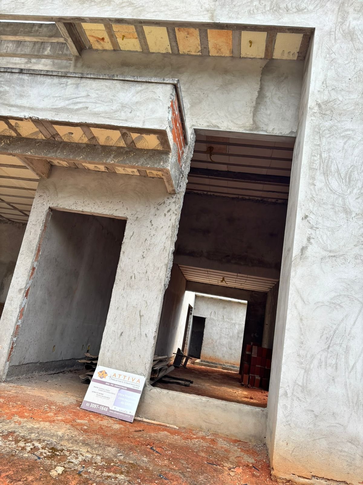 Casa Térrea 3 Suítes à Venda - Condomínio Parqville Pinheiros - Aparecida de Goiânia