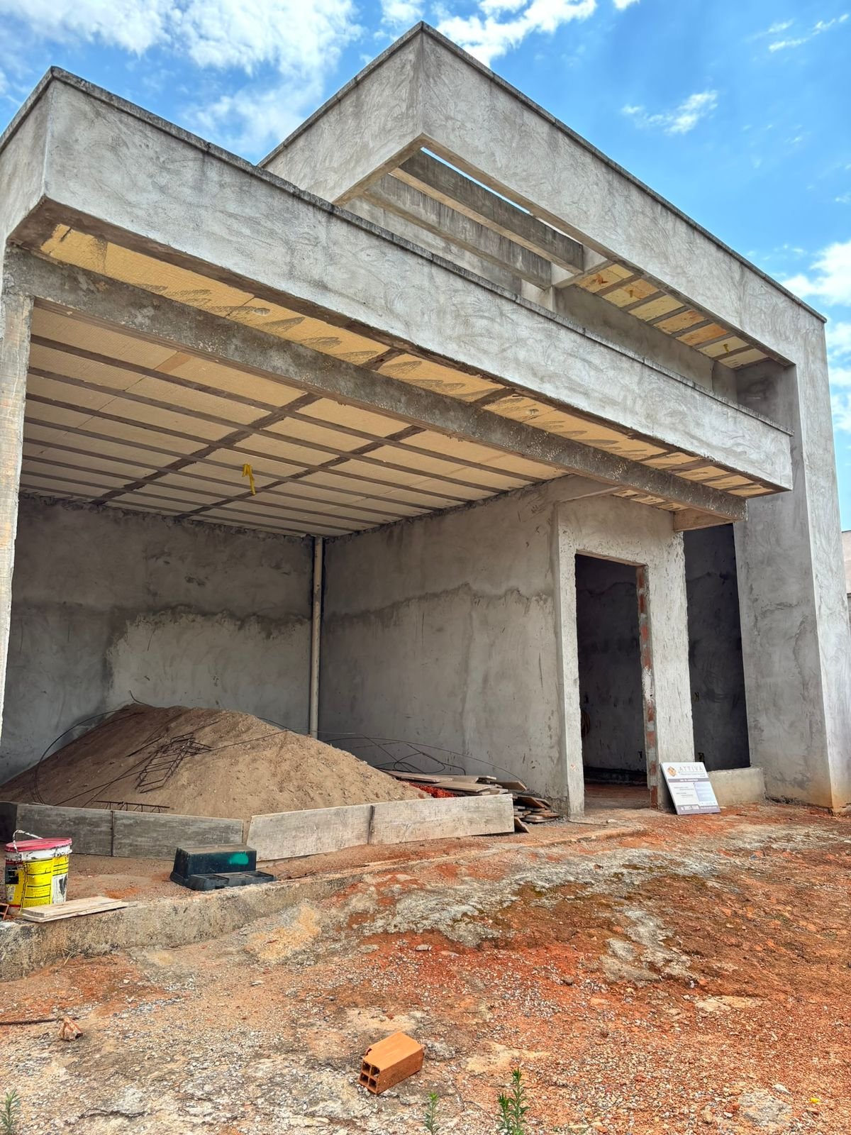 Casa Térrea 3 Suítes à Venda - Condomínio Parqville Pinheiros - Aparecida de Goiânia