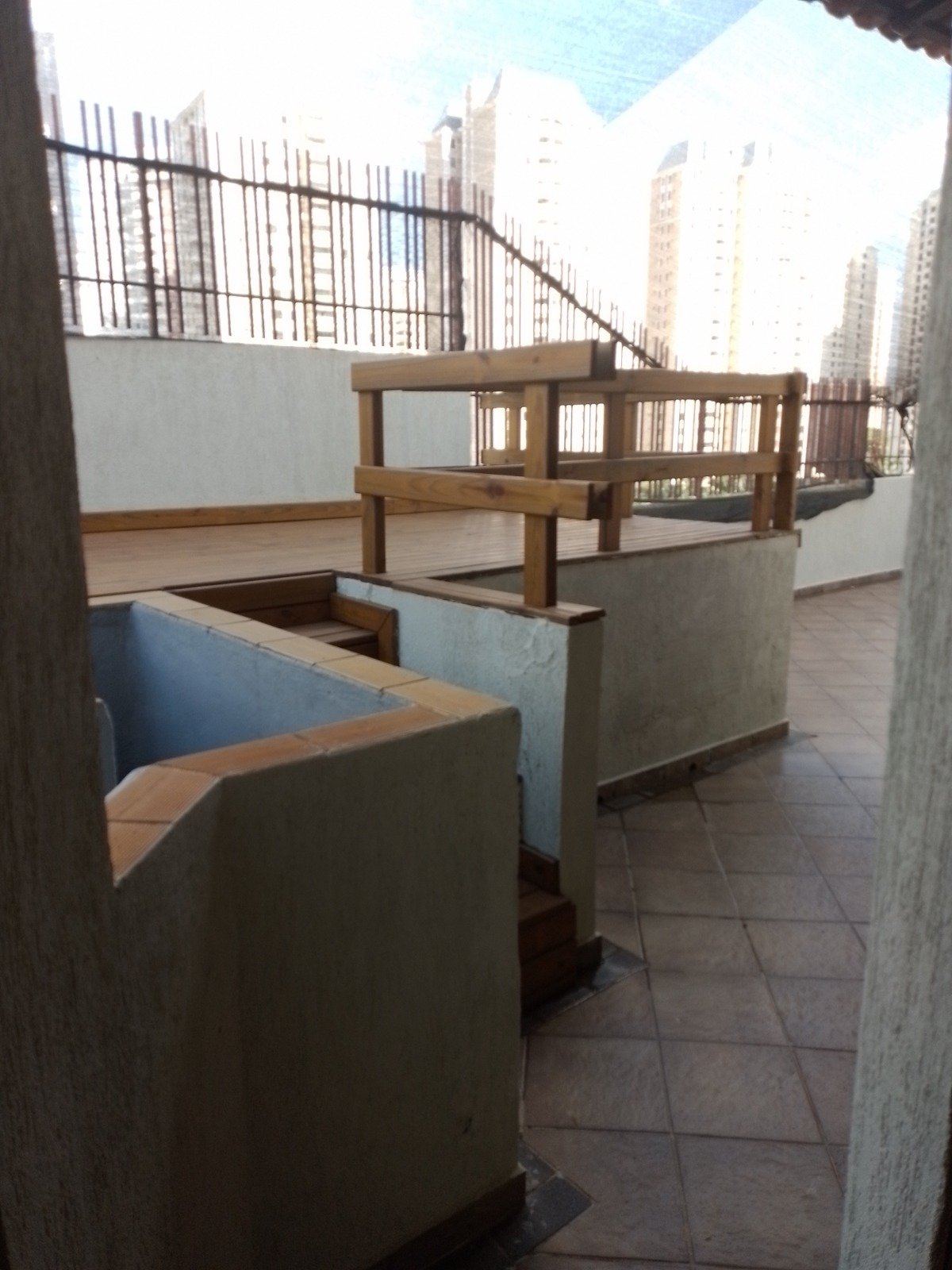 Cobertura Duplex 3 Quartos com Piscina - Nova Suíça - R$ 990.000