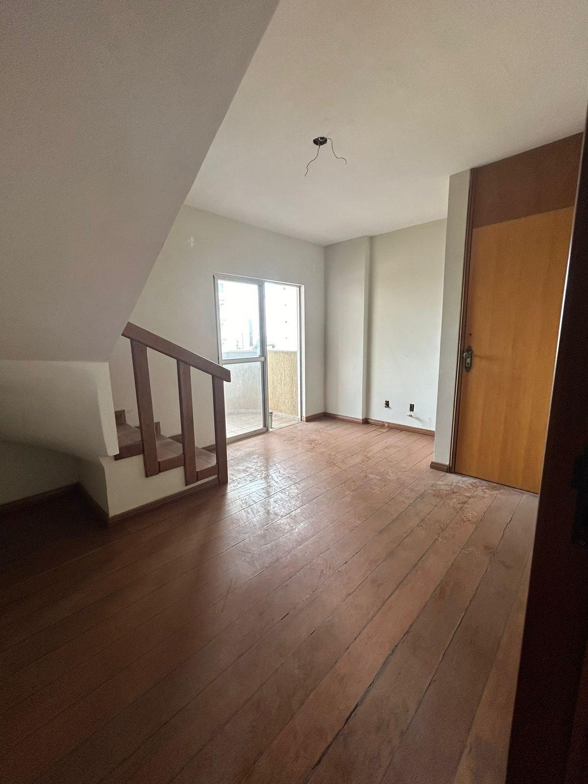 Cobertura Duplex 3 Quartos com Piscina - Nova Suíça - R$ 990.000