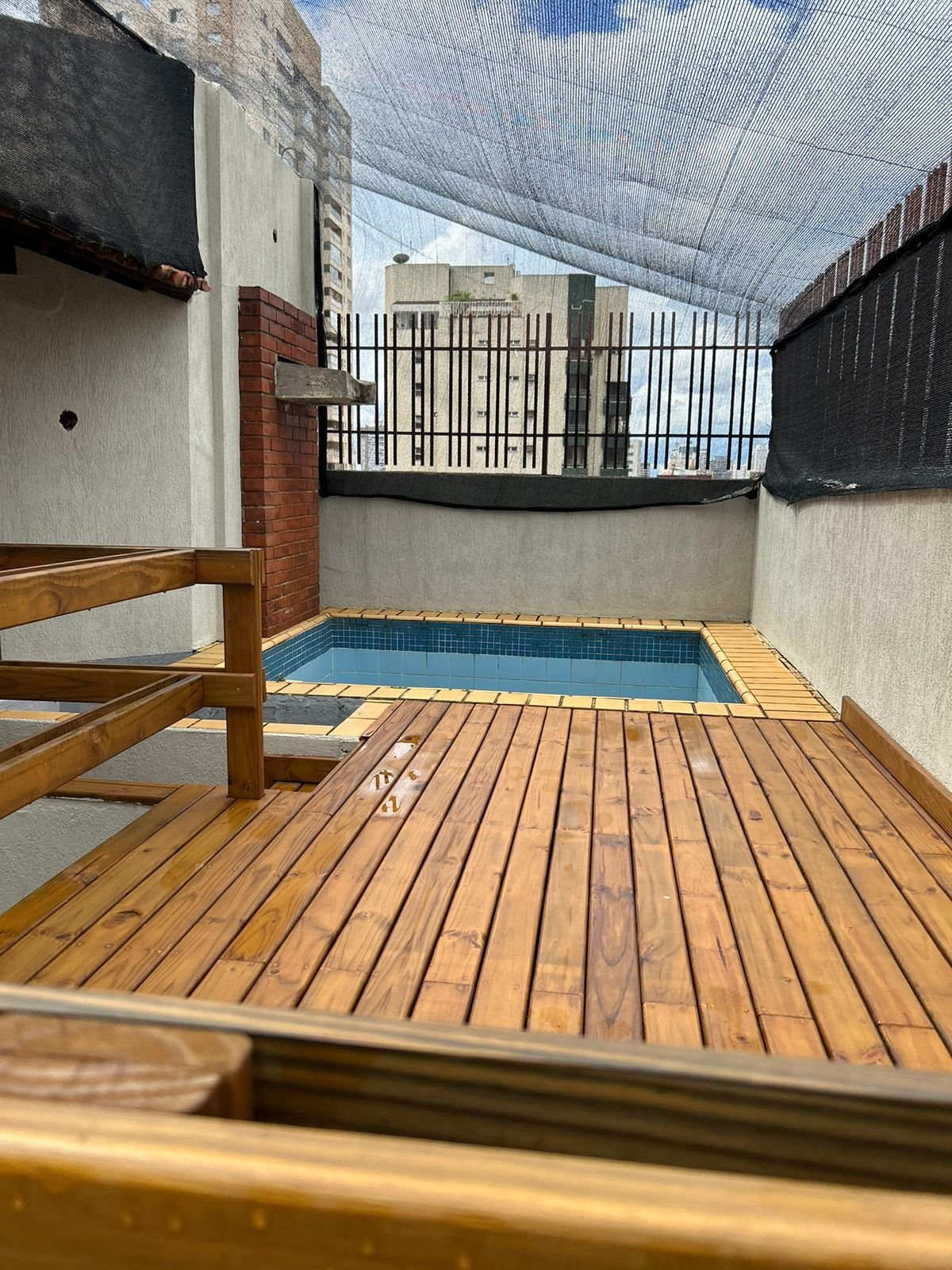 Cobertura Duplex 3 Quartos com Piscina - Nova Suíça - R$ 990.000