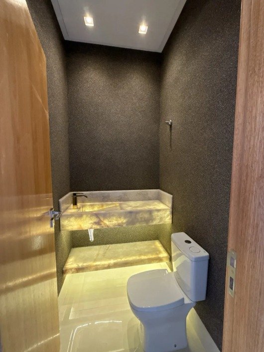 Casa 3 Suítes Jardins Nápoles - 360m² - Piscina Aquecida - Churrasqueira - 4 Vagas