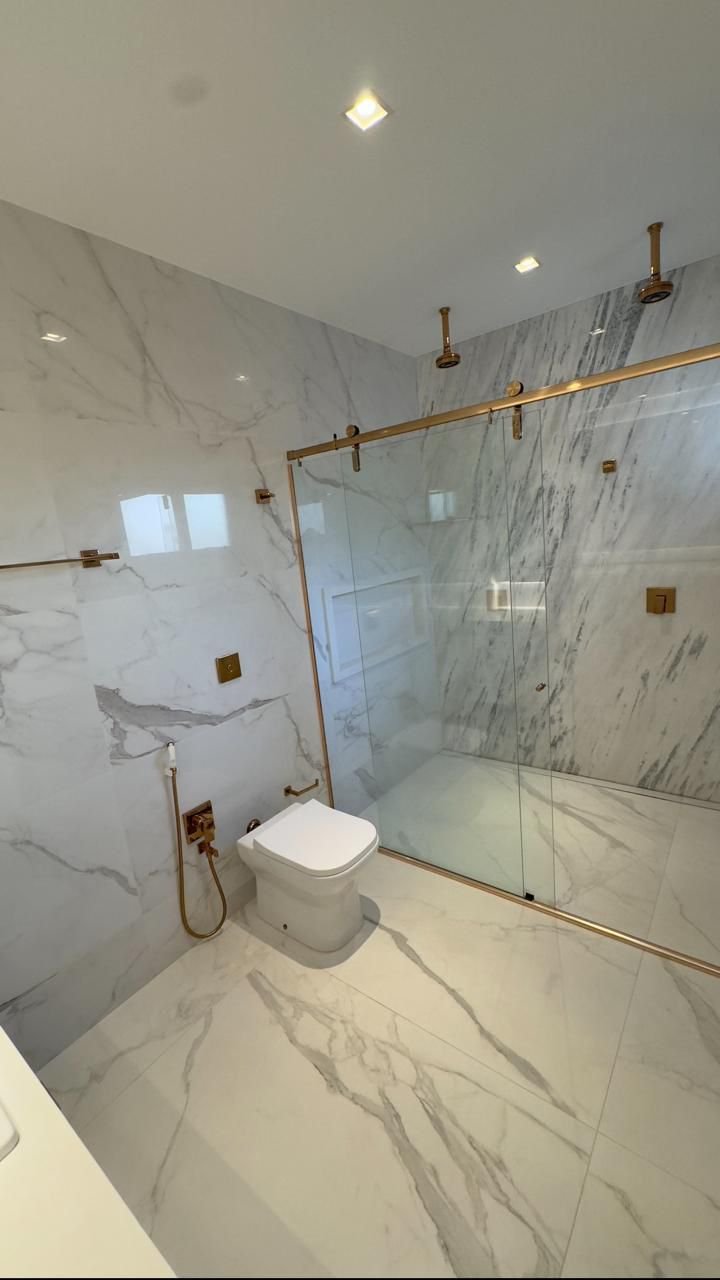 Casa de Luxo 4 Suítes 348m² - Parqville Pinheiros - Aparecida de Goiânia