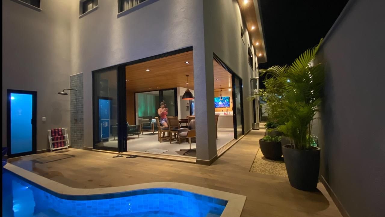 Casa de Luxo 4 Suítes 348m² - Parqville Pinheiros - Aparecida de Goiânia
