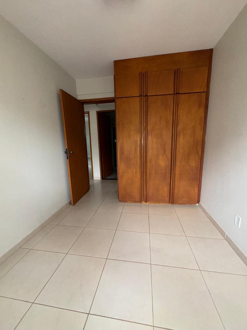 Apartamento 3 Quartos com Suíte - Setor Oeste - 103m² - 11º Andar Nascente - Próximo Bosque dos Buritis