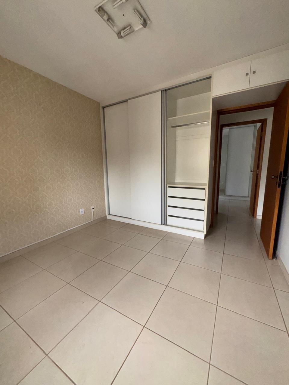 Apartamento 3 Quartos com Suíte - Setor Oeste - 103m² - 11º Andar Nascente - Próximo Bosque dos Buritis