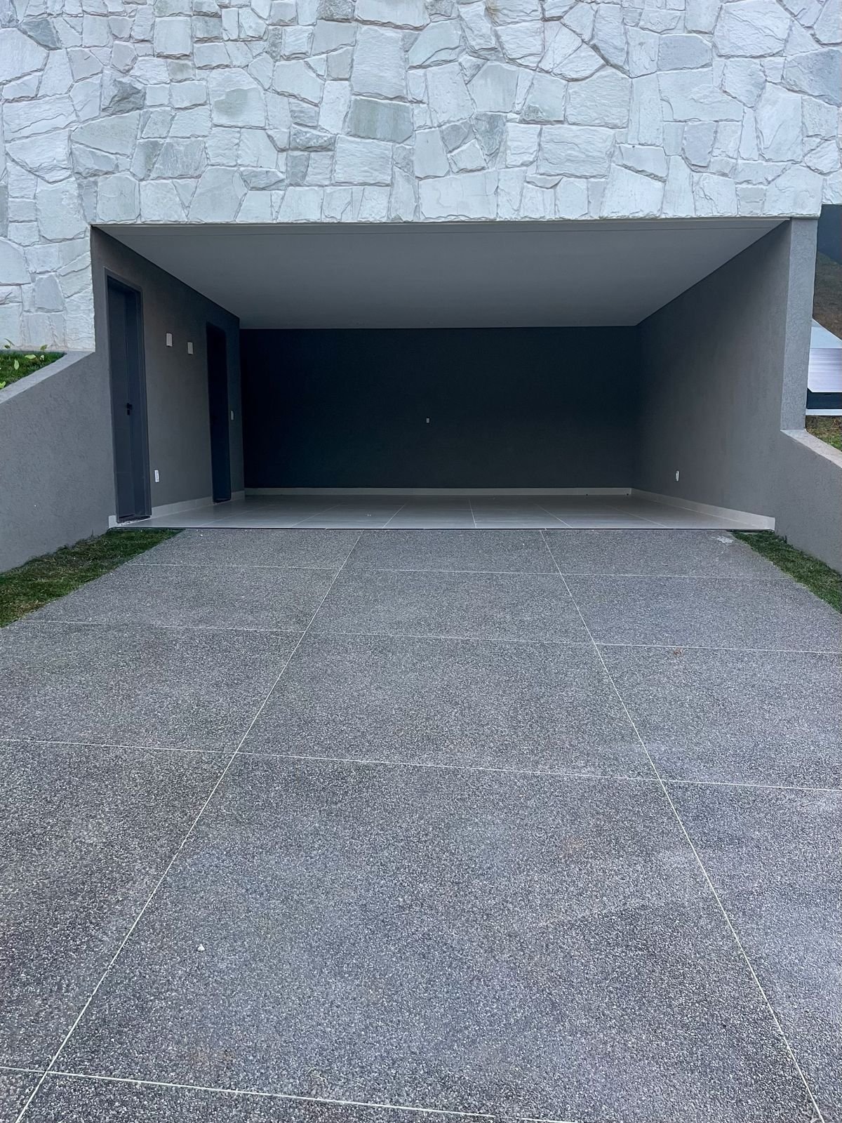 Casa Triplex 3 Suítes Vista Mata Jardins Barcelona - 300m² 4 Vagas Piscina Automação