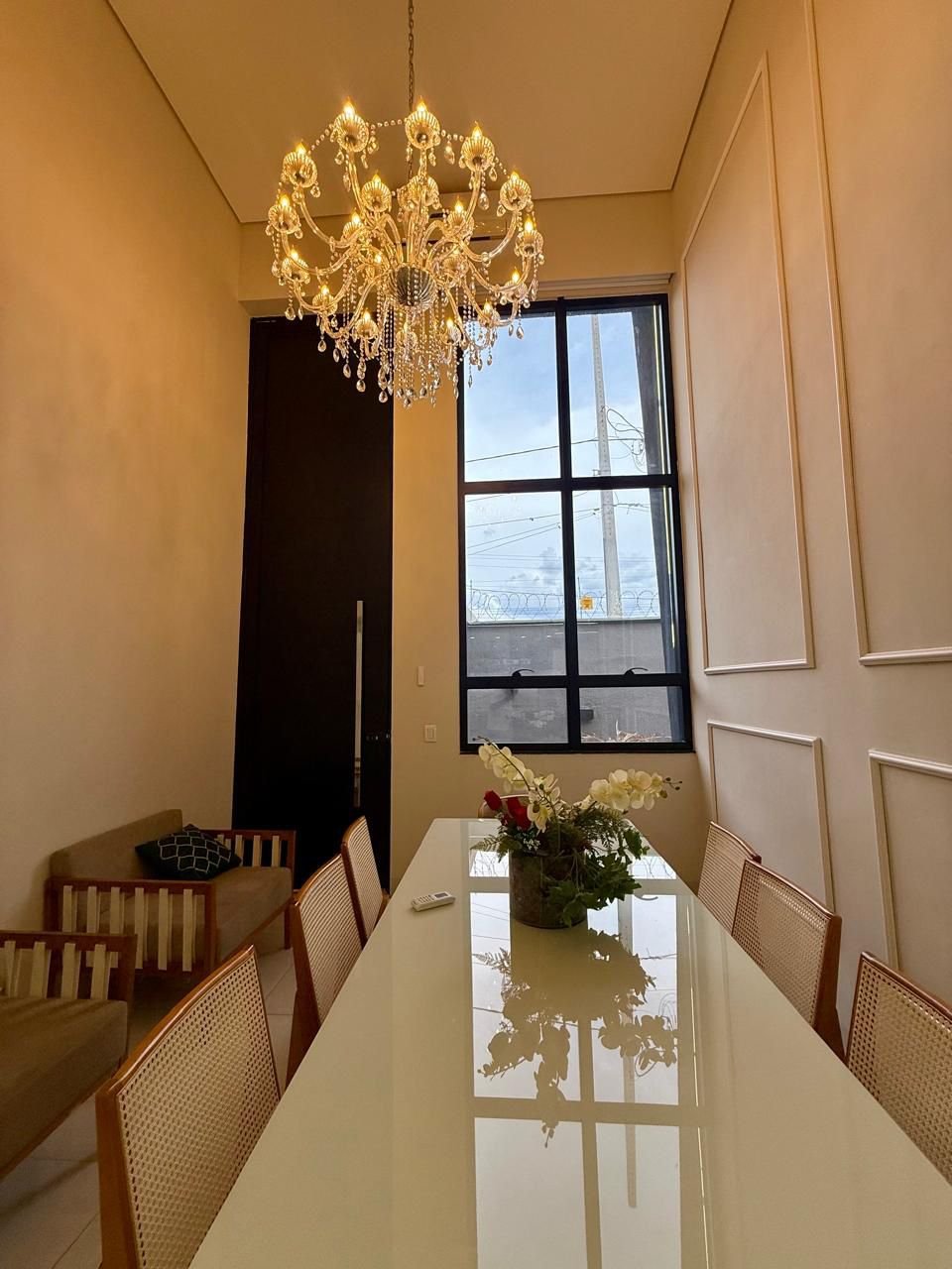 Casa 3 Quartos Semi-Nova Mobiliada Papillon Park - Lote Esquina 407m² - Parque Amazônia