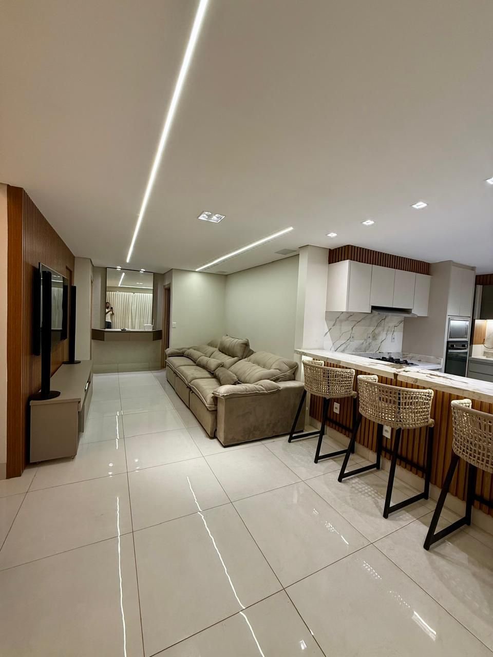 Casa 3 Quartos Semi-Nova Mobiliada Papillon Park - Lote Esquina 407m² - Parque Amazônia