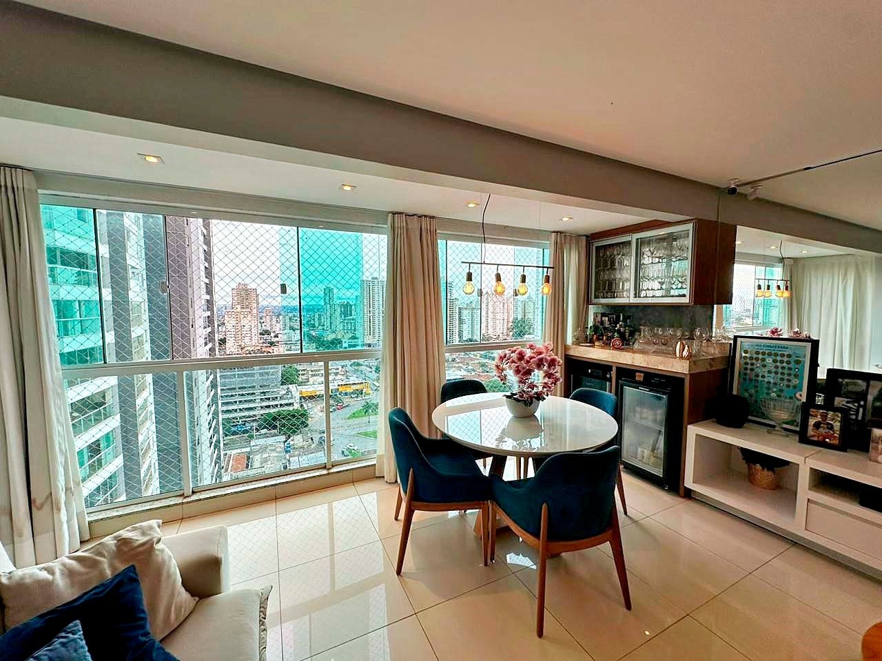 Apartamento 2 Quartos Mobiliado Setor Bueno - 94m² - 2 Vagas - Vista Privilegiada