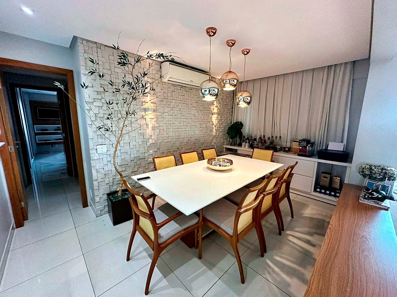 Apartamento 2 Quartos Mobiliado Setor Bueno - 94m² - 2 Vagas - Vista Privilegiada