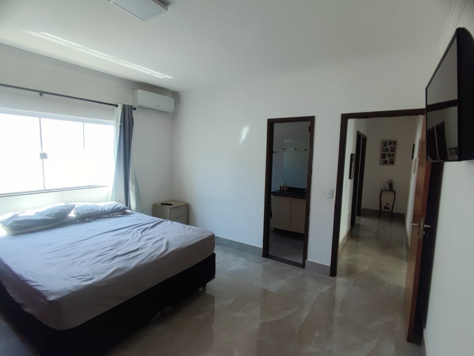 Casa 3 Quartos com Piscina e Área Gourmet - Parque Anhanguera - 5 Vagas - 396m²