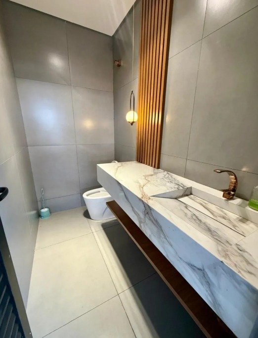 Casa Semi-Nova 3 Quartos 2 Suítes Mobiliada - Papillon Park - Lote 407m²