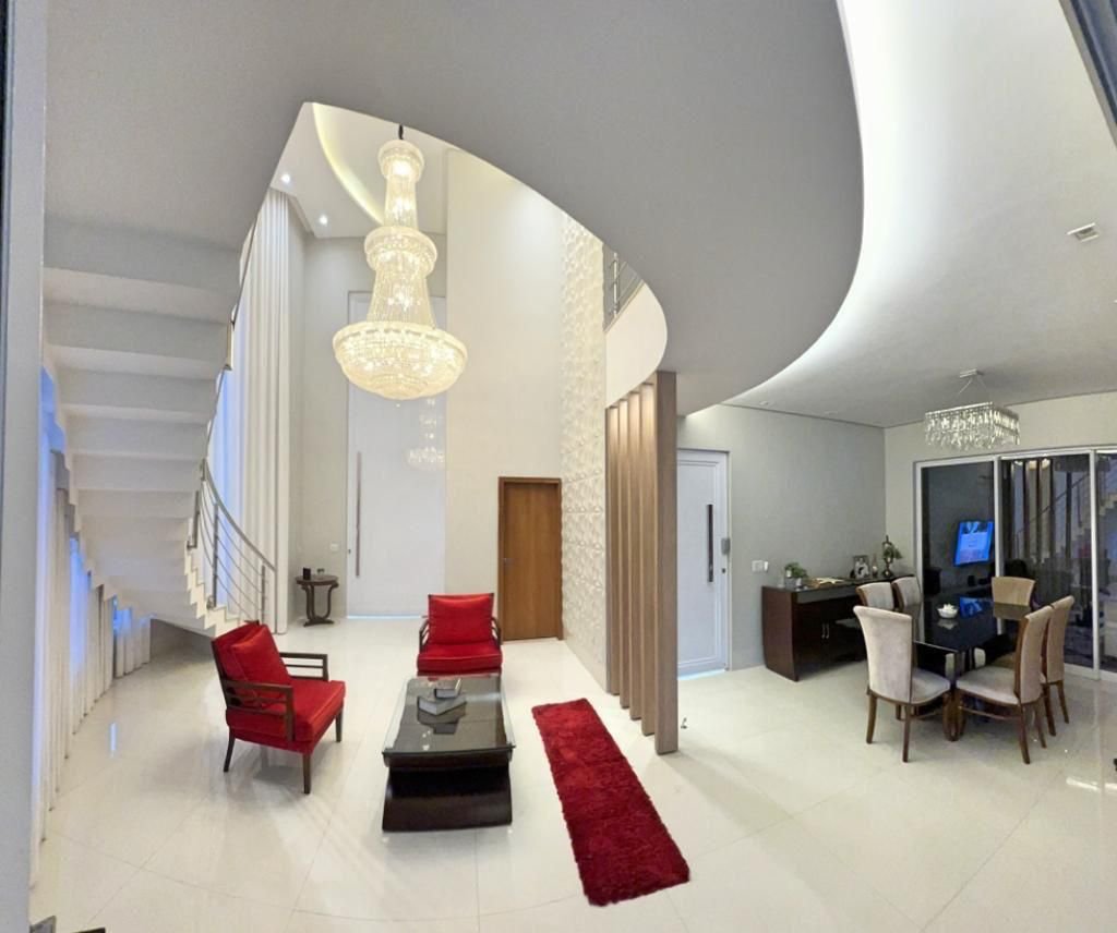 Sobrado Alto Padrão 5 Suítes 470m² com Piscina - Jardins Lisboa