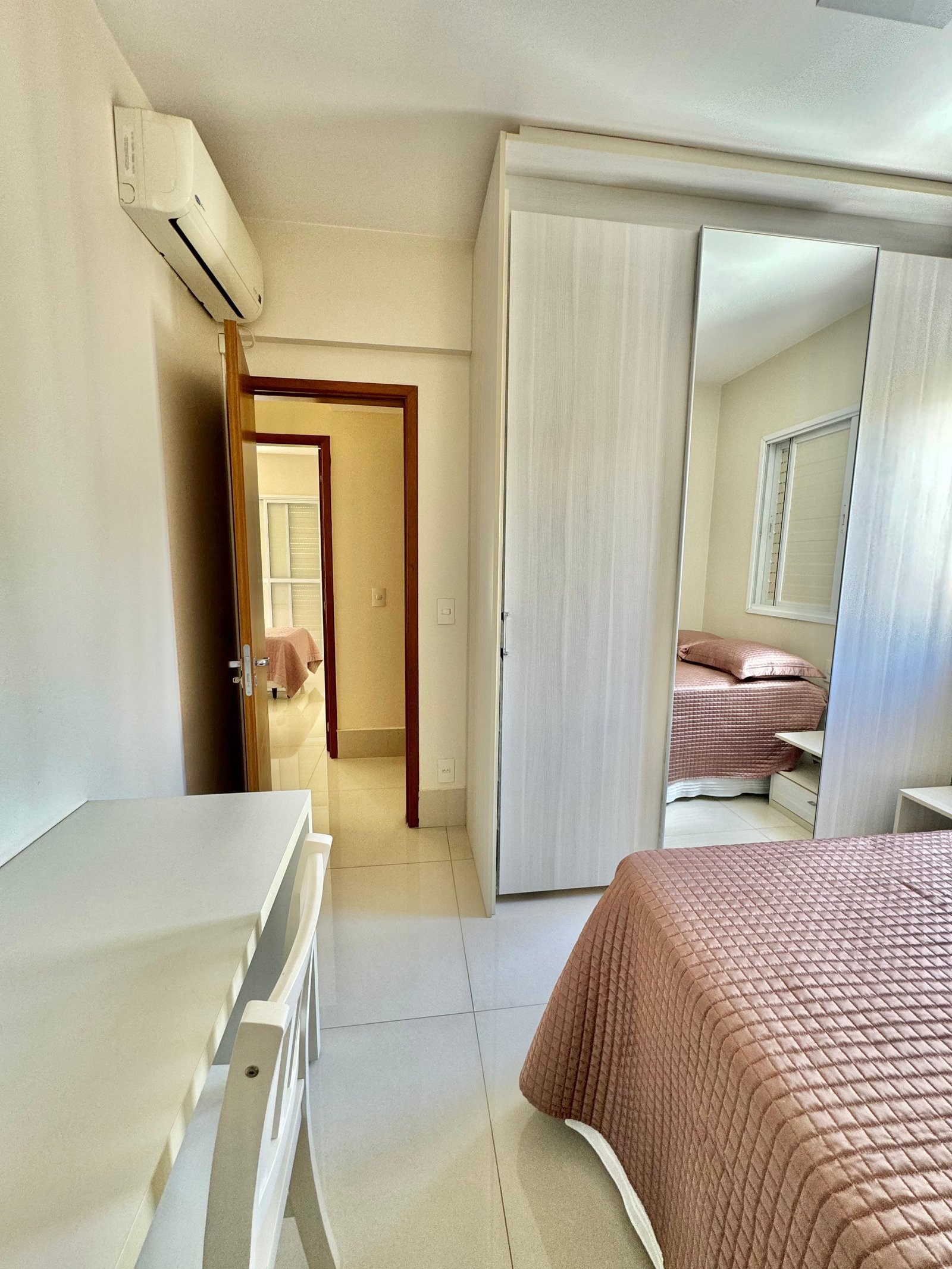 Apartamento Mobiliado 3 Quartos 1 Suíte 84m² Setor Bueno - Goiânia | 2 Vagas