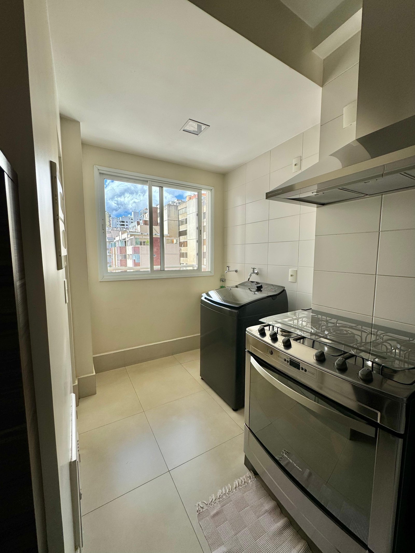 Apartamento Mobiliado 3 Quartos 1 Suíte 84m² Setor Bueno - Goiânia | 2 Vagas