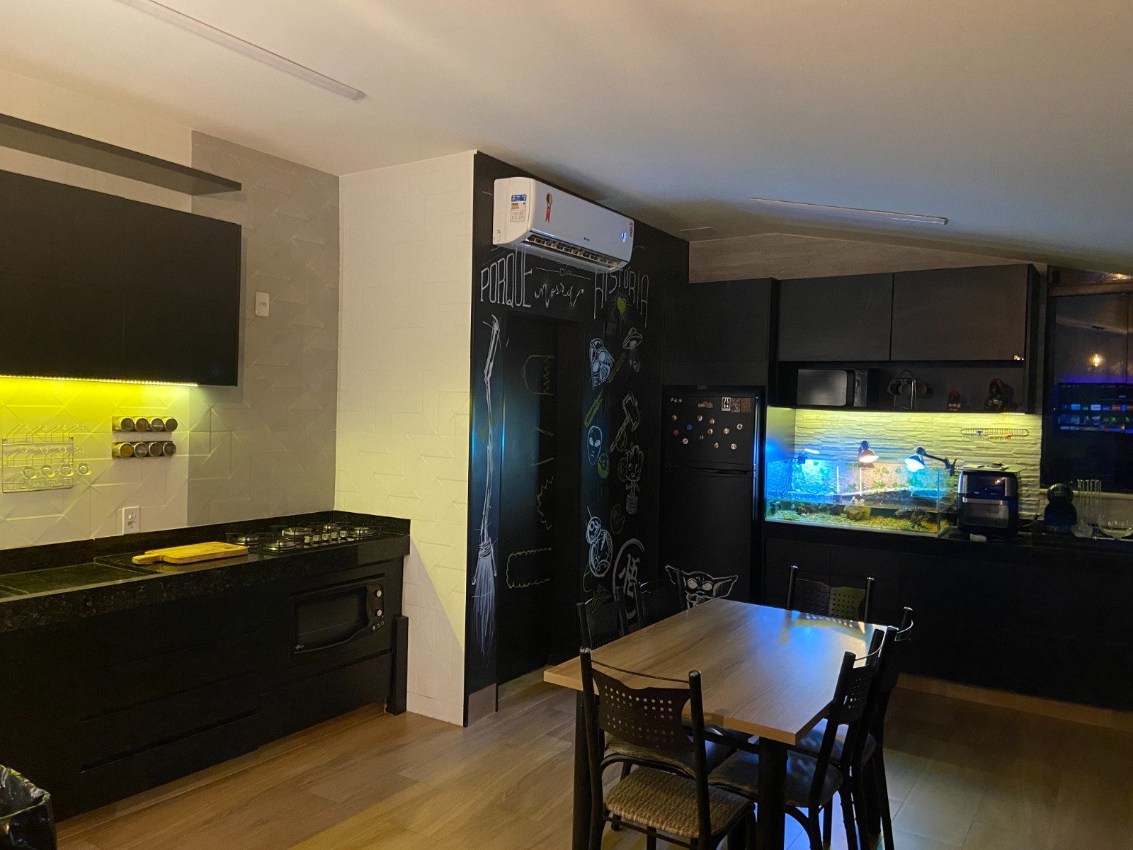 Cobertura Duplex 3 Quartos Setor Negrão de Lima - 2 Vagas Garagem