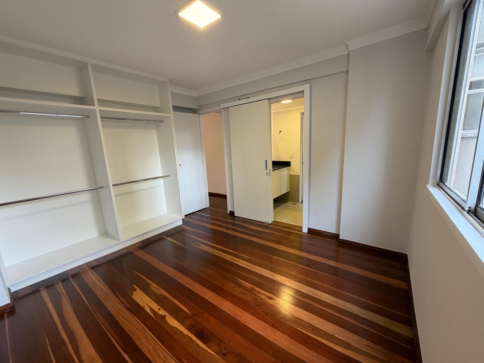 Apartamento 3 Quartos 160m² Reformado - Edifício Grécia - Setor Oeste