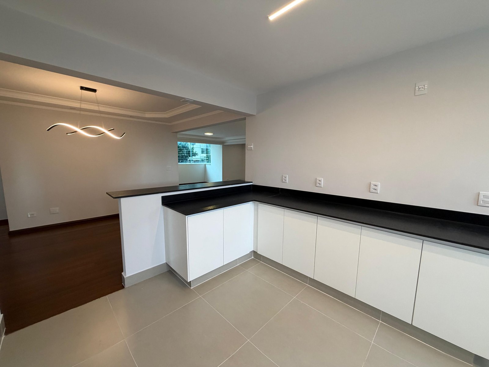 Apartamento 3 Quartos 160m² Reformado - Edifício Grécia - Setor Oeste