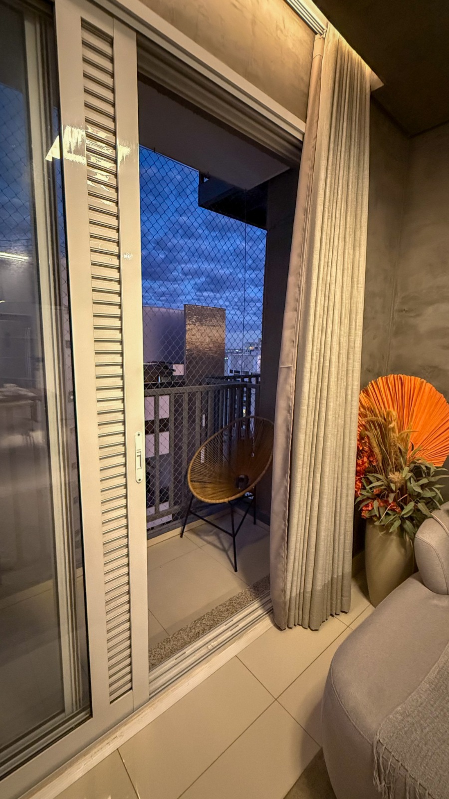 Apartamento 2 Quartos com Suíte - Residencial Lux Flamboyant