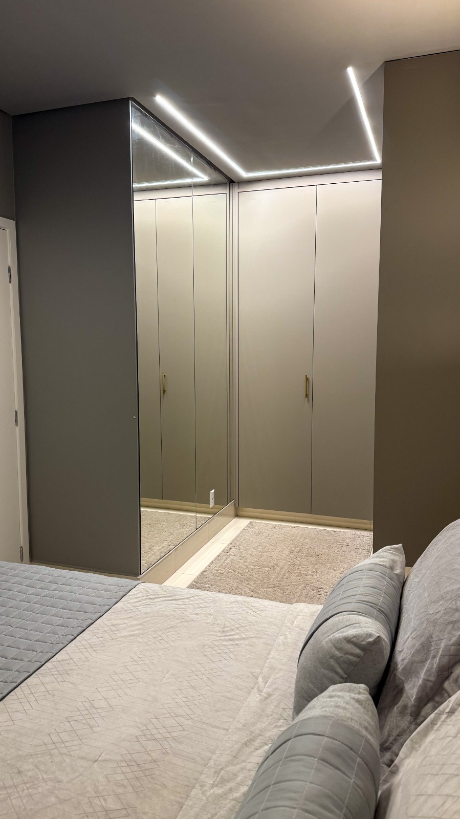 Apartamento 2 Quartos com Suíte - Residencial Lux Flamboyant