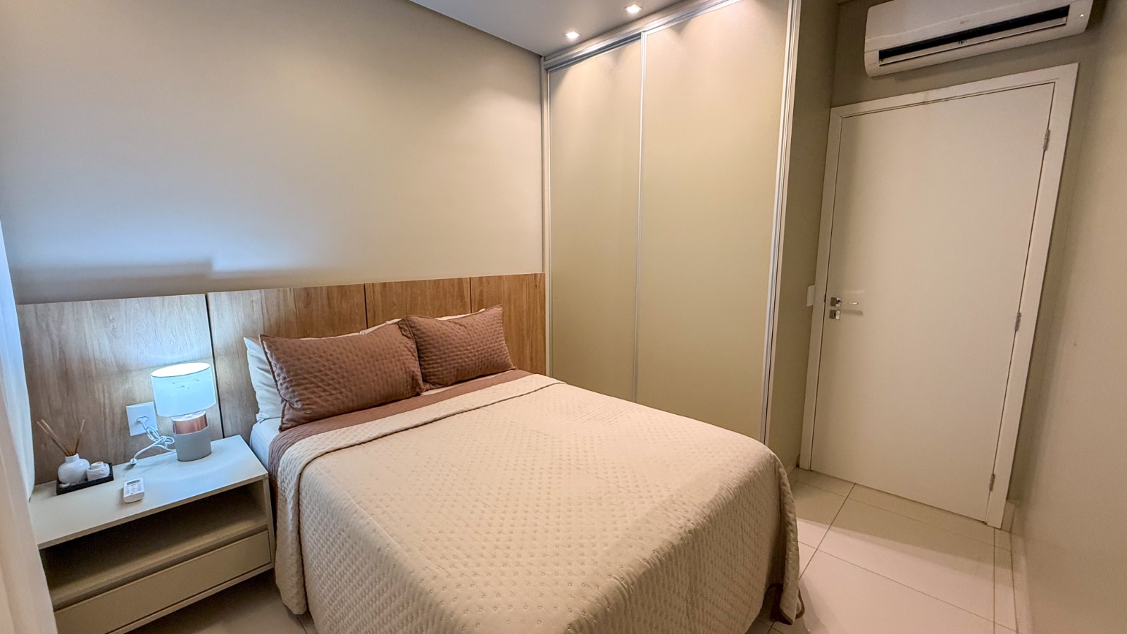 Apartamento de Luxo no Residencial Lux Flamboyant - Alto da Glória