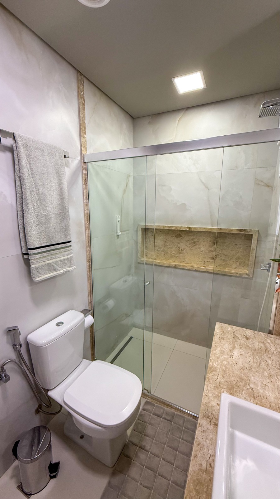 Apartamento de Luxo no Residencial Lux Flamboyant - Alto da Glória