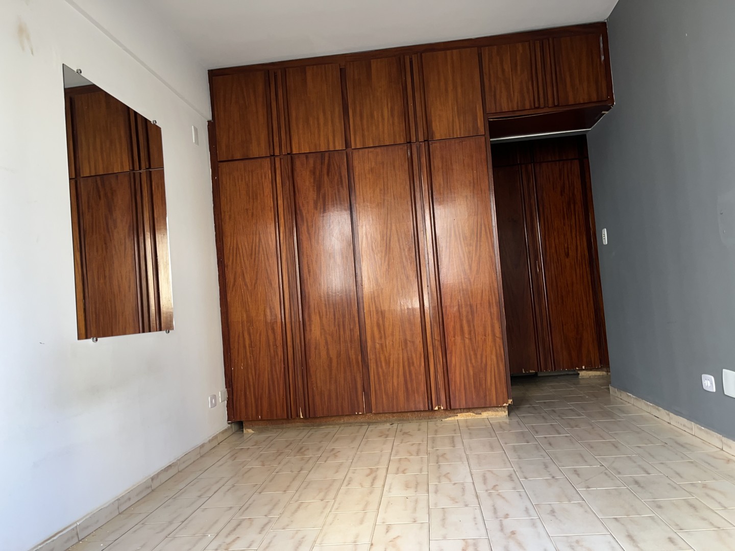 Apartamento 3 Quartos com Suíte e Lazer Completo no Setor Bueno - Edifício Meridien