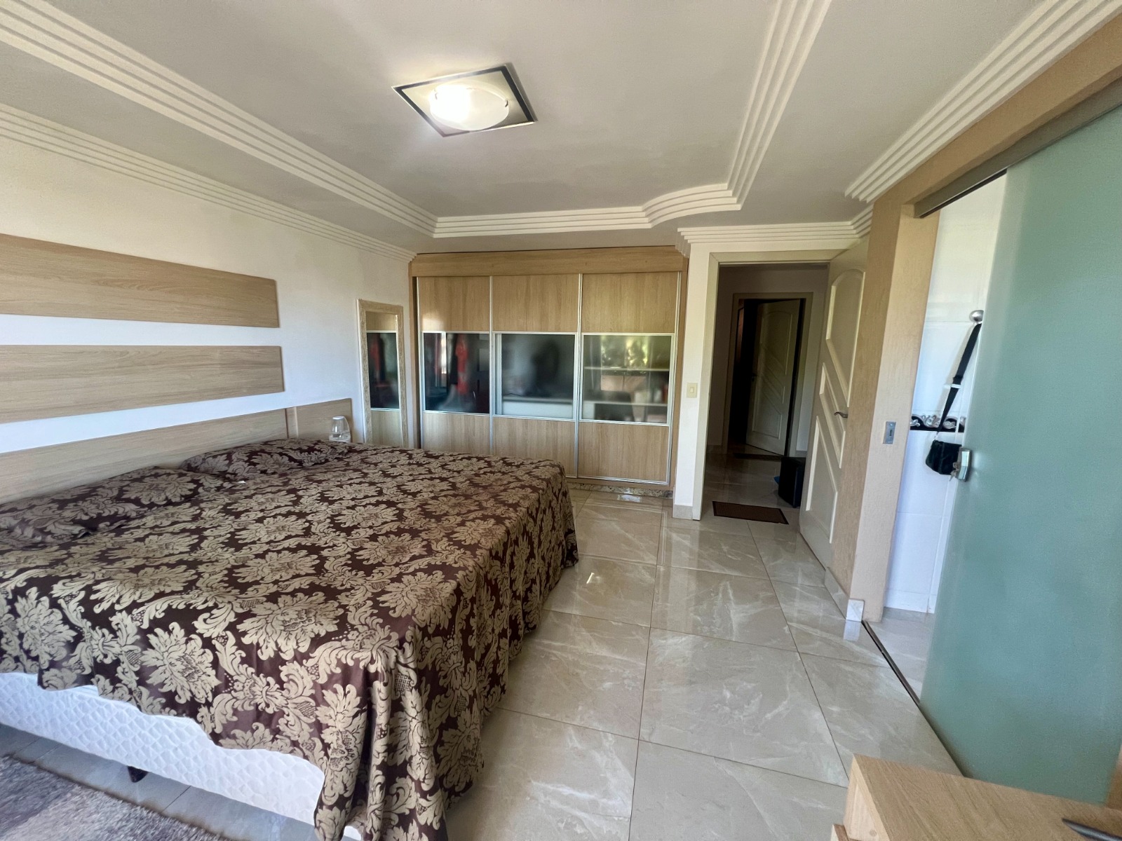 Casa Térrea à Venda no Portal do Sol 1 – Goiânia | 260 m² | 3 Suítes